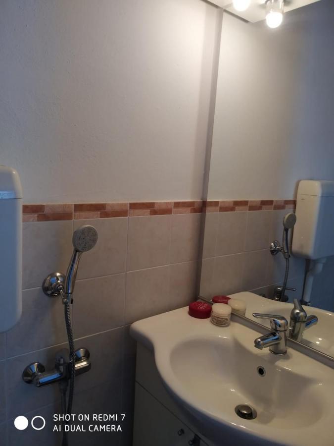 Casa Lidia Hotel Tignale Ngoại thất bức ảnh